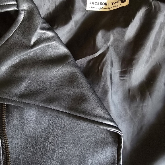 Jackson Rowe Bond Faux Leather Jacket size small - Picture 15 of 16